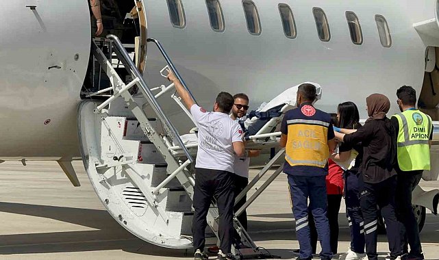 Ağrı'da kritik durumdaki çocuk hasta için hava ambulansı seferber edildi