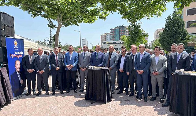 AK Parti Konya'da bayramlaşma programı düzenlendi