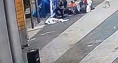 AK Parti standına saldıran şüpheli yakalandı