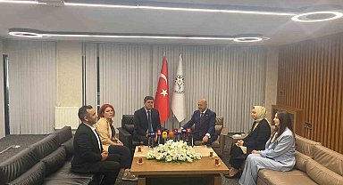 AK Parti'den DEM Parti'ye bayram ziyareti