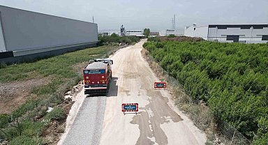 Akdeniz'de asfalt çalışmaları sürüyor