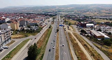 Akın akın dönüyorlar: Tekirdağ-İstanbul yolu havadan görüntülendi