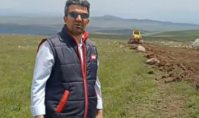 Akyaka'da Özel İdare, yayla yollarını yapıyor