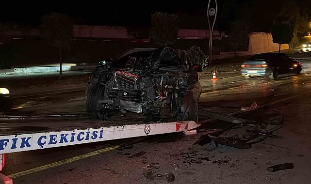 Alkollü sürücü dehşet saçtı: Karşı şeride geçti, ortalık savaş alanına döndü