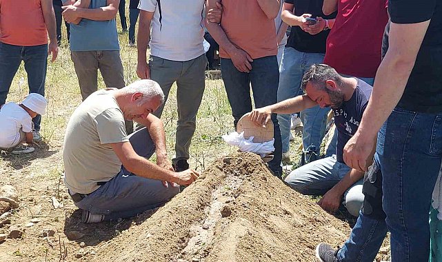 Alkollü sürücünün hayattan kopardığı genç, son yolculuğuna uğurlandı