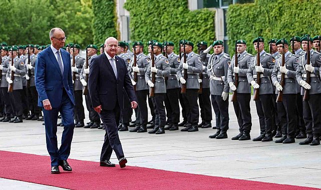 Almanya Başbakanı Merz: "İran müzakere masasına oturmalıdır"