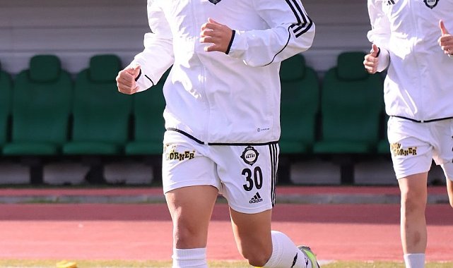 Altay, Yunus Efe Sarıkaya ile anlaşamadı