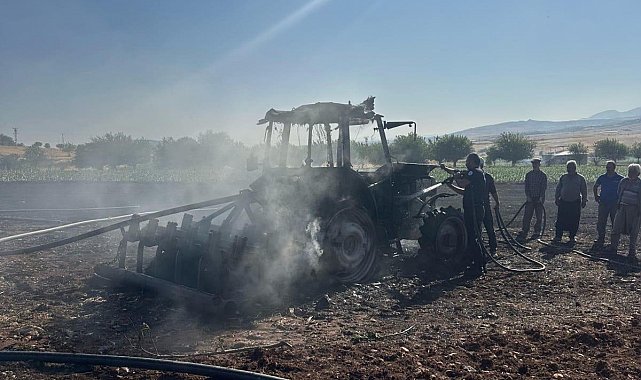 Anız yangını müdahale etmek isterken yandı