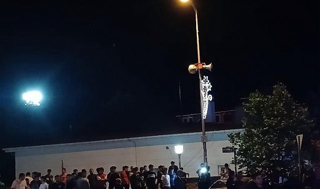 Ankara'da meydana gelen kazada bir araç kullanılamaz hale geldi