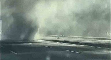 Ankara'da öğrenci taşıyan otobüs alev alev yandı