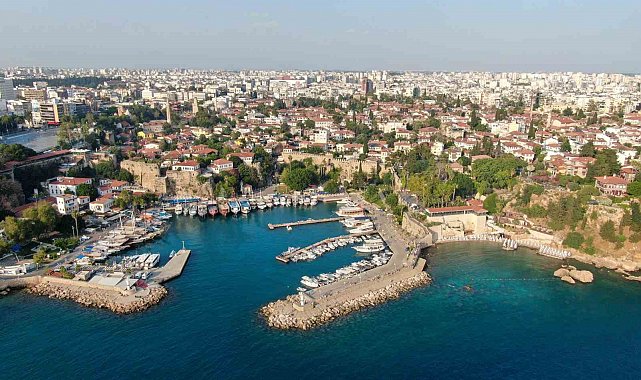 Antalya Valiliği'nden Mermerli Plajı açıklaması: "Yıllık 15 milyon TL gelir sağlandı, plaj halka açık olacak"