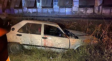 Antalya'da otomobil ile motosiklet çarpıştı: 1 ölü, 2 ağır yaralı