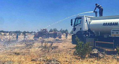 Araban'da çıkan örtü yangını söndürüldü