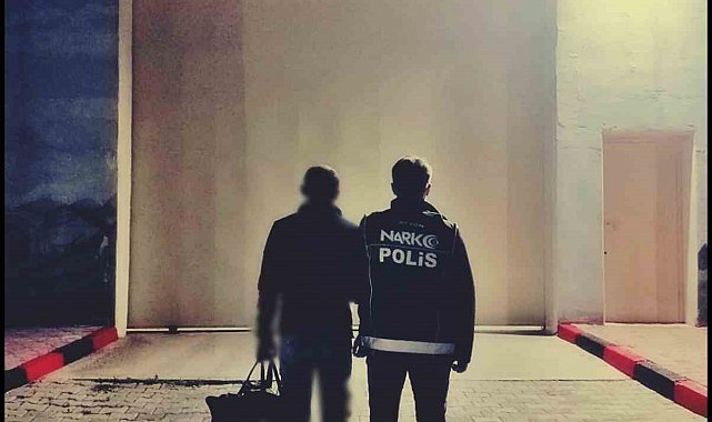 Aranan şahıs polis tarafından yakalandı