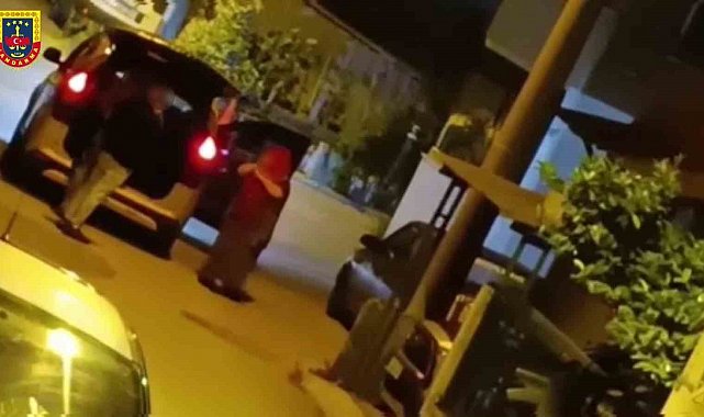 Arkadaşını bacaklarından vurdu, yolculuk yaptığı taksinin bagajından inerken yakalandı