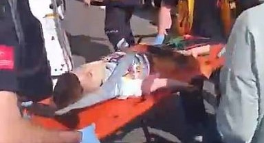 Arnavutköy'de otomobil, anne ve çocuğuna çarptı: 1 ölü, 1 yaralı