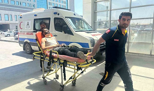 Asansör boşluğuna düşen işçi yaralandı