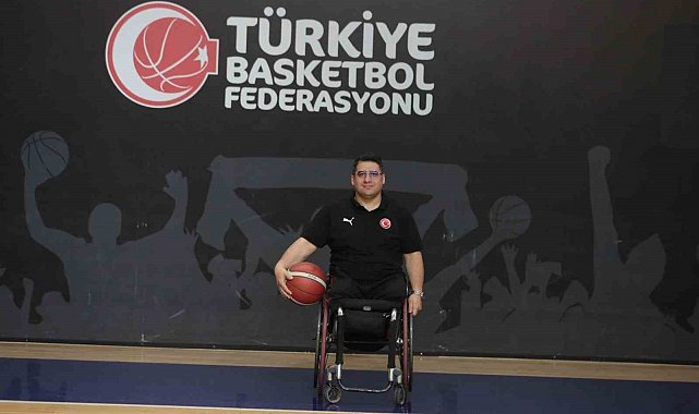 Bağcılar Belediyesi baş antrenörü Emrah Elban U23 Milli Takımı ile Dünya Şampiyonası'nda