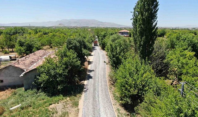 Bahçelievler Mahallesi'nin yol sorunu çözüldü