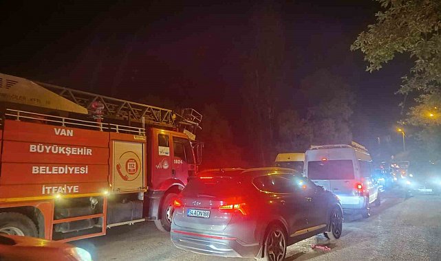 Bahçesaray'da çaya düşen kız çocuğu hayatını kaybetti