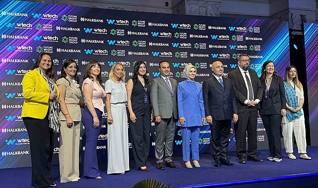 Bakan Göktaş ve Bakan Kacır, geleceğin Türkiye'sinde kadınların gücünün önemine vurgu yaptı