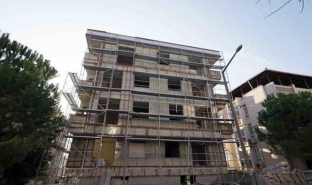 Bakan Kurum: "Yavrularımızı sağlam yuvalara kavuşturmak için ilk adım sizden, yarısı bizden"