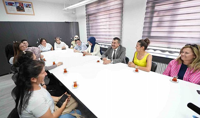 Bakan Tekin, Ankara'da "Dönem Sonu Faaliyet Haftası" etkinliklerine katıldı