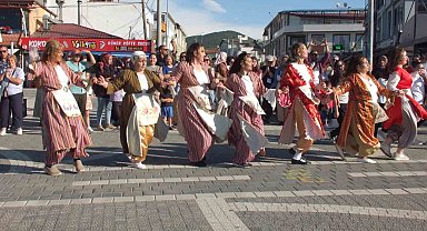 Balıkesir'de Sergi bahane oyunlar şahane