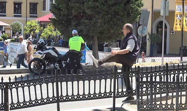 Bariyerleri aşıp trafiğe atlayan yayalara ceza yağdı