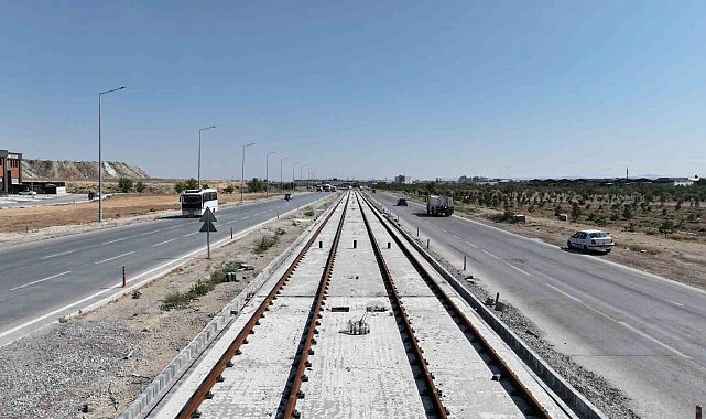 Başkan Altay: "11.1 kilometrelik Şehir Hastanesi-Yeni Sanayi Tramvay Hattının yüzde 30'luk kısmını tamamladık"