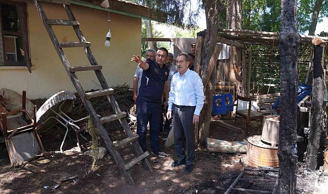 Başkan Ataç yanan evlerde incelemelerde bulundu