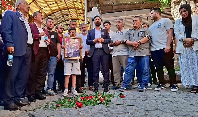 Başkan Ateş vurulduğu yerde anıldı