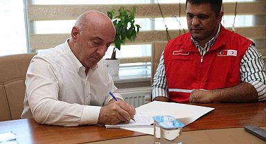 Başkan Bıyık, Gazze için kurban bağışında bulundu