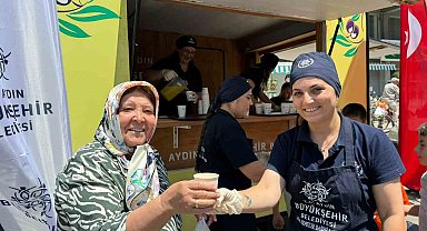 Başkan Çerçioğlu'ndan pazarcı esnafına sıcak günlerde serin destek