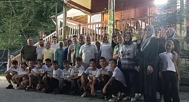 Başkan Erol şampiyon sporcuları ağırladı