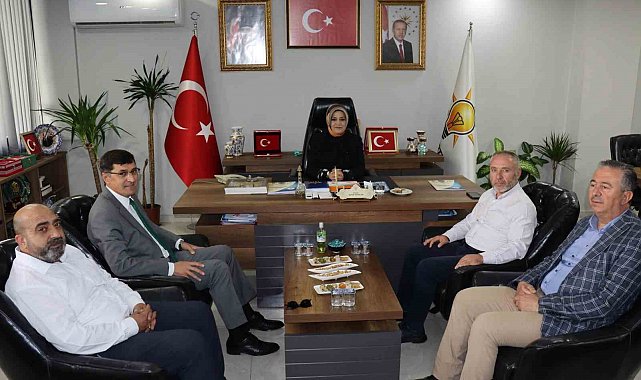 Başkan Kahveci'den AK Parti İl Başkanlığı'na ziyaret