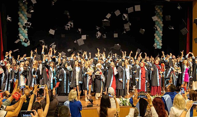 Başkan Kara: "Turizme yön verecek gençlerimize güvenimiz tam"