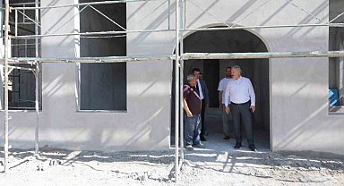 Başkan Palancıoğlu'ndan yapımı devam eden Hayrat Camii'nde inceleme
