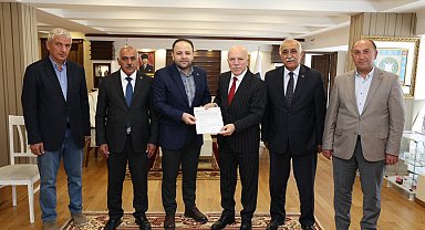 Başkan Sekmen'den Ardahan'a destek