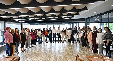 Başkan Yılmaz üreten kadınları ağırladı