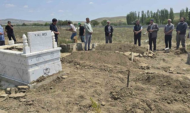 Başkentte muhtarlık seçiminden kalan husumet: Baba ve oğul toprağa verildi