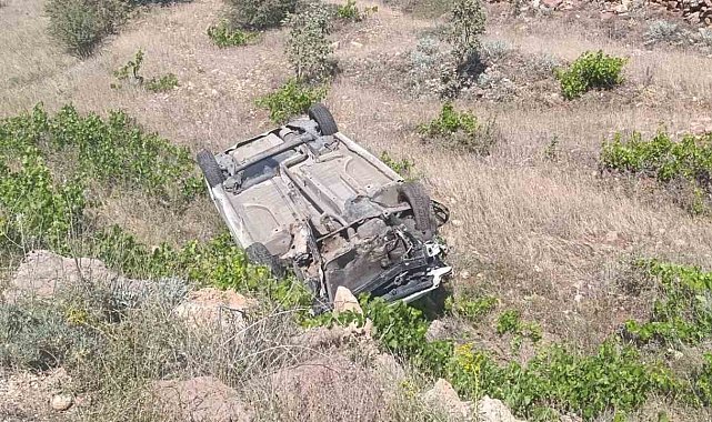 Batman'da otomobil şarampole yuvarlandı: 1 yaralı