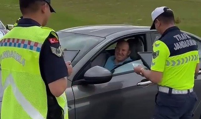 Bayburt'ta bayram tedbirleri kapsamında yol güvenlikleri alındı