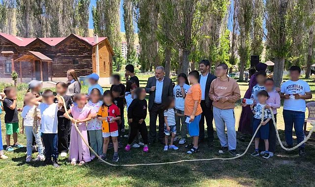 Bayburt'ta yetim çocuklar ve ailelerine yönelik piknik programı düzenlendi