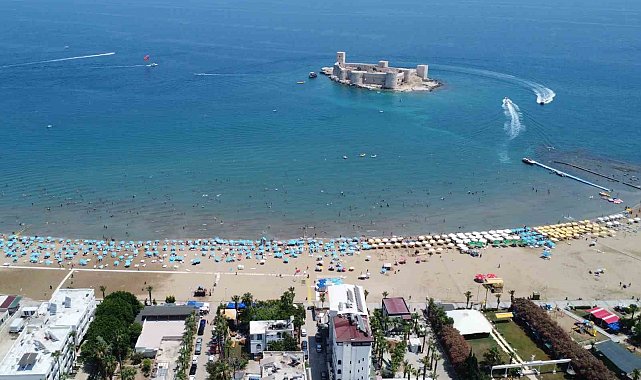 Bayram tatili bitti, sahillerde yoğunluk bitmedi