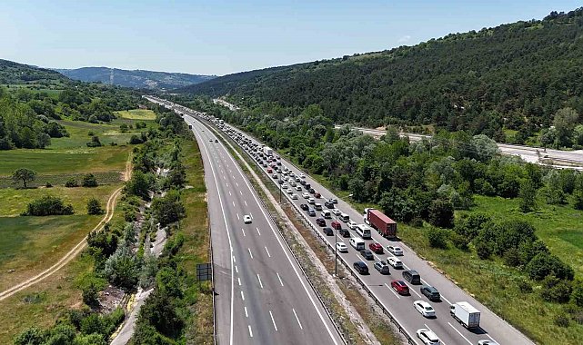 Bayram trafiği durma noktasına geldi