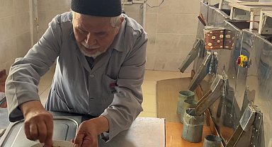 Bayram Usta'dan asırlık lezzet mesaisi