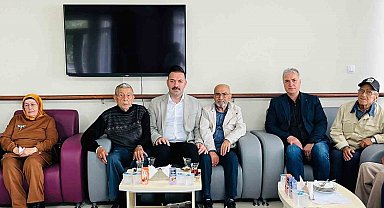 Bayramda huzurevi sakinleri unutulmadı