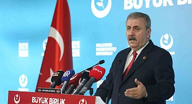 BBP lideri Destici: "İsrail'in saldırıları uluslararası hukuka aykırıdır"