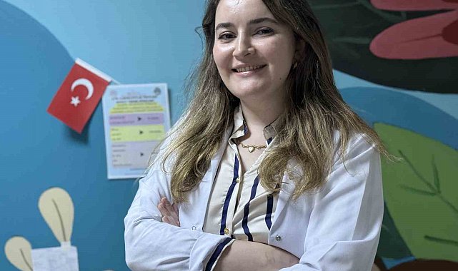 Bebekler denize 6 ayı dolunca, havuza 1 yaşını geçtikten sonra girebilir